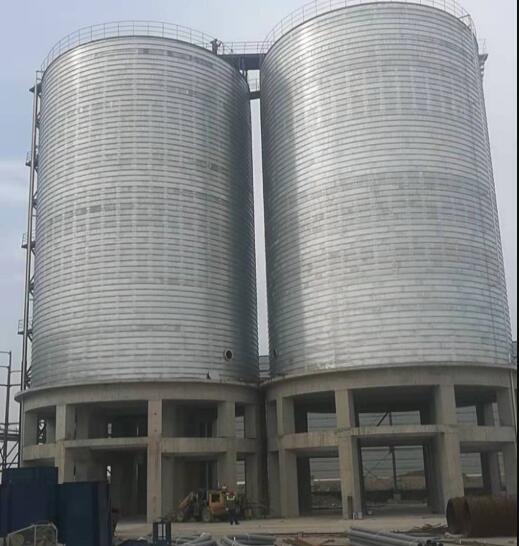 工业园区镀锌卷板仓